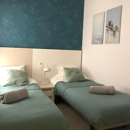 Modern In Torrevjea 200m From The Loccos * Τορεβιέχα